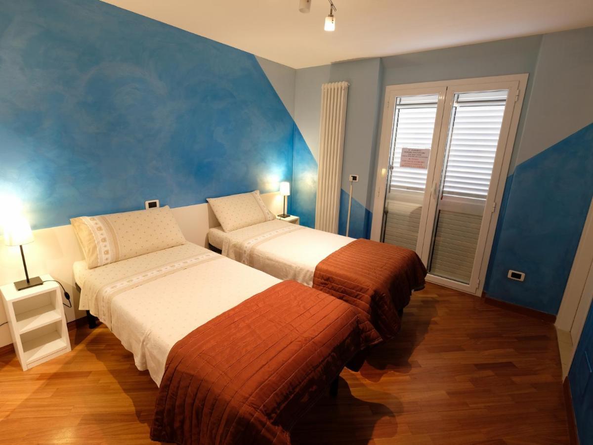 Oasi 83 Hotel San Benedetto del Tronto Exterior photo